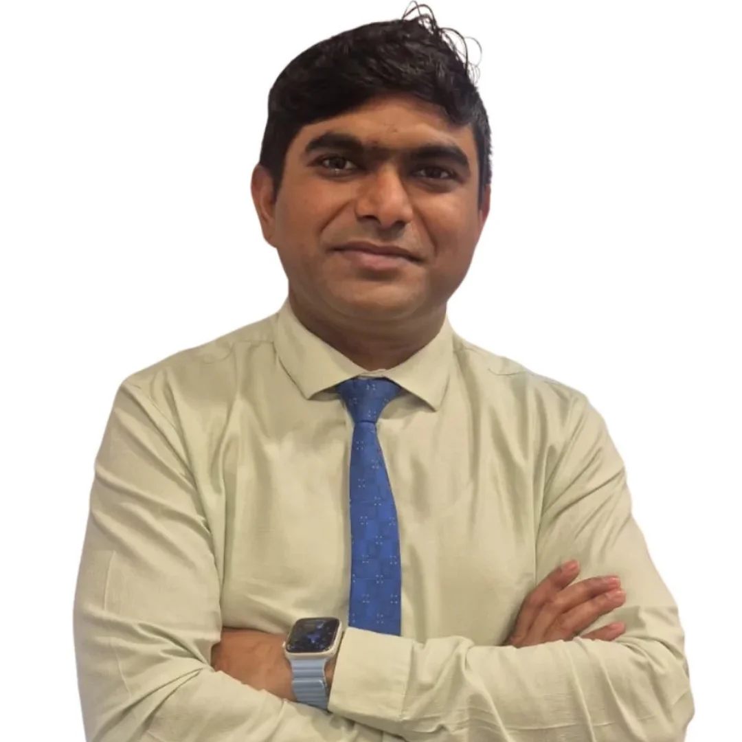 Dr. Priyash Halgaonkar — Senior Consultant